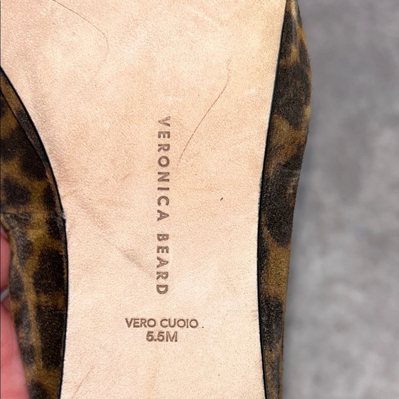 NEW **defects** Veronica Beard Women’s 5.5M Leopard Print Leather Loafers Flats - Picture 2 of 8